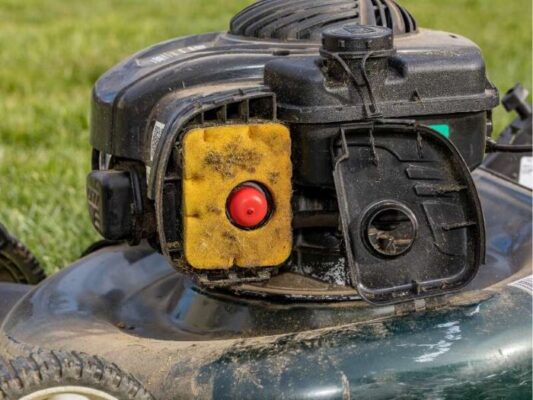 The Significance of Air Filters in Lawn Mowers: